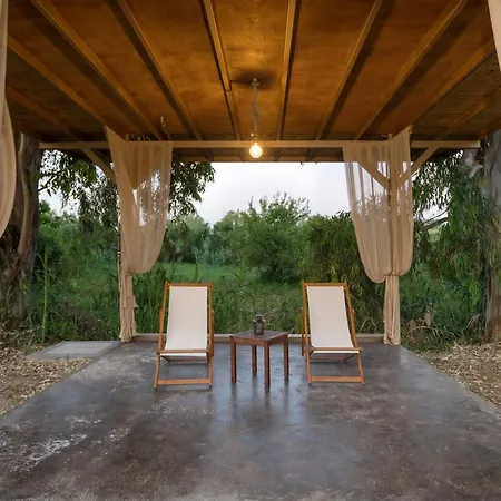 River Treehouse Laganas Exterior foto